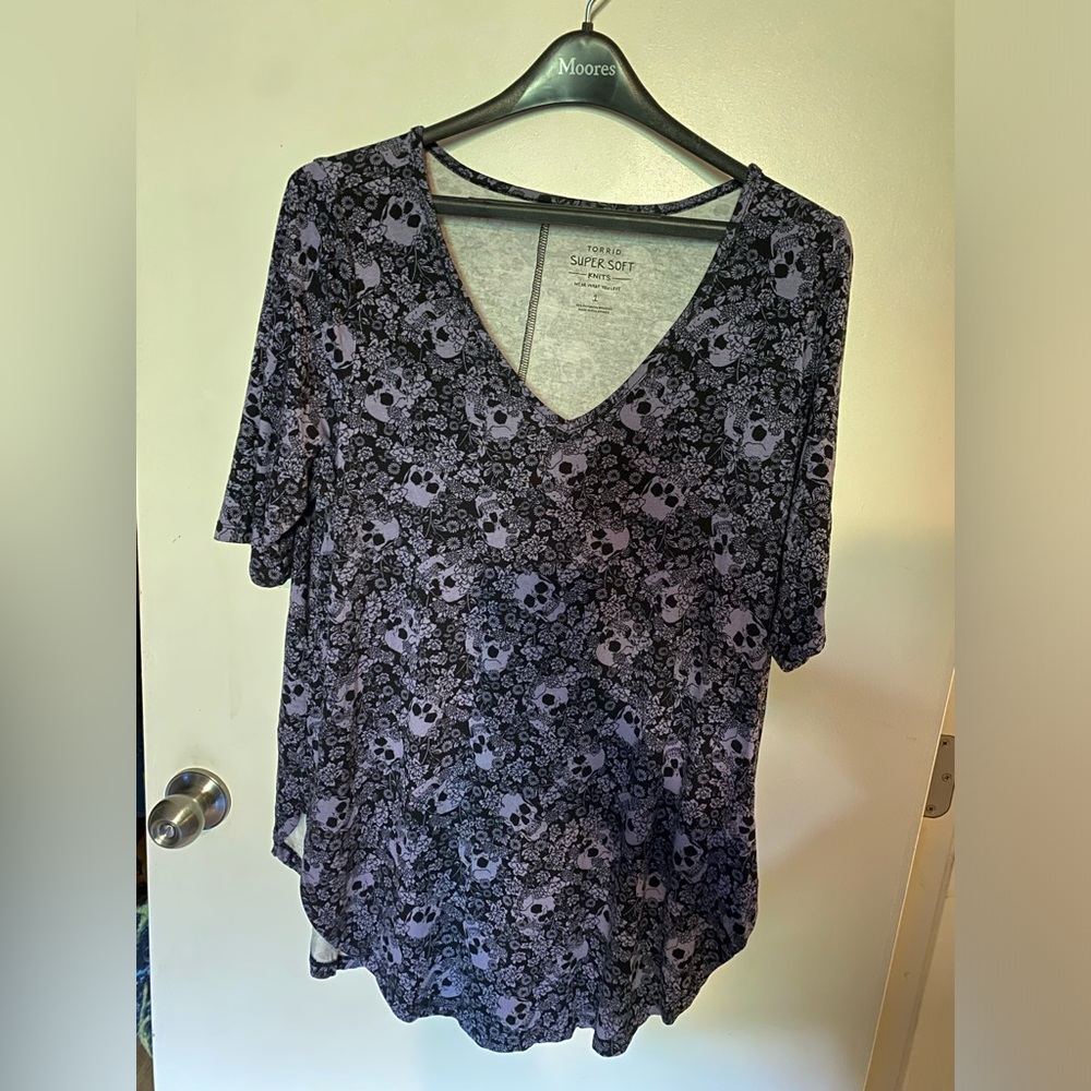Torrid Black and Purple Skull Print Blouse